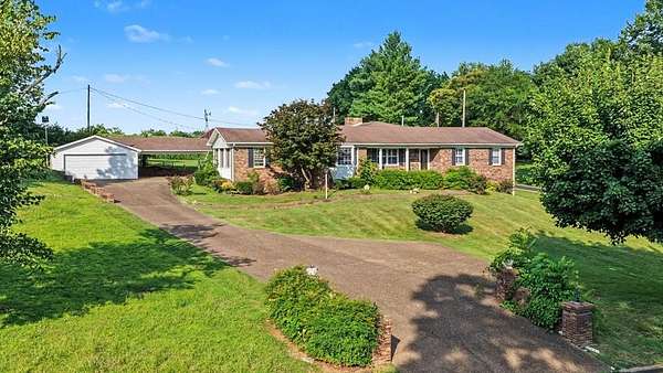 12 Acres of Land with Home for Sale in Adairville, Kentucky