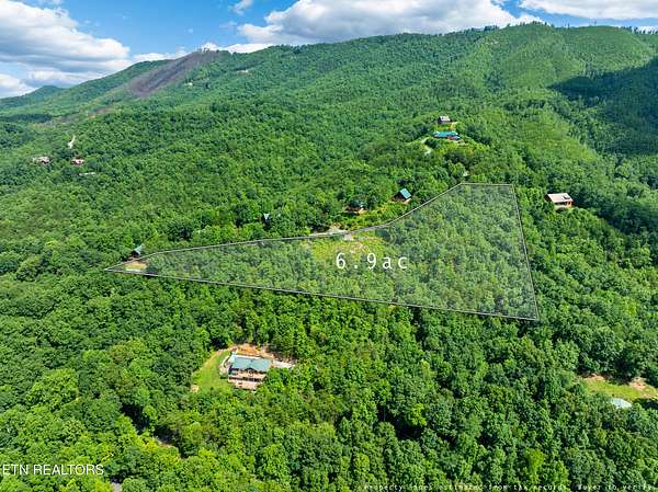 6.9 Acres of Residential Land for Sale in Gatlinburg, Tennessee