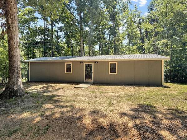 1.75 Acres of Land with Home for Sale in New Concord, Kentucky