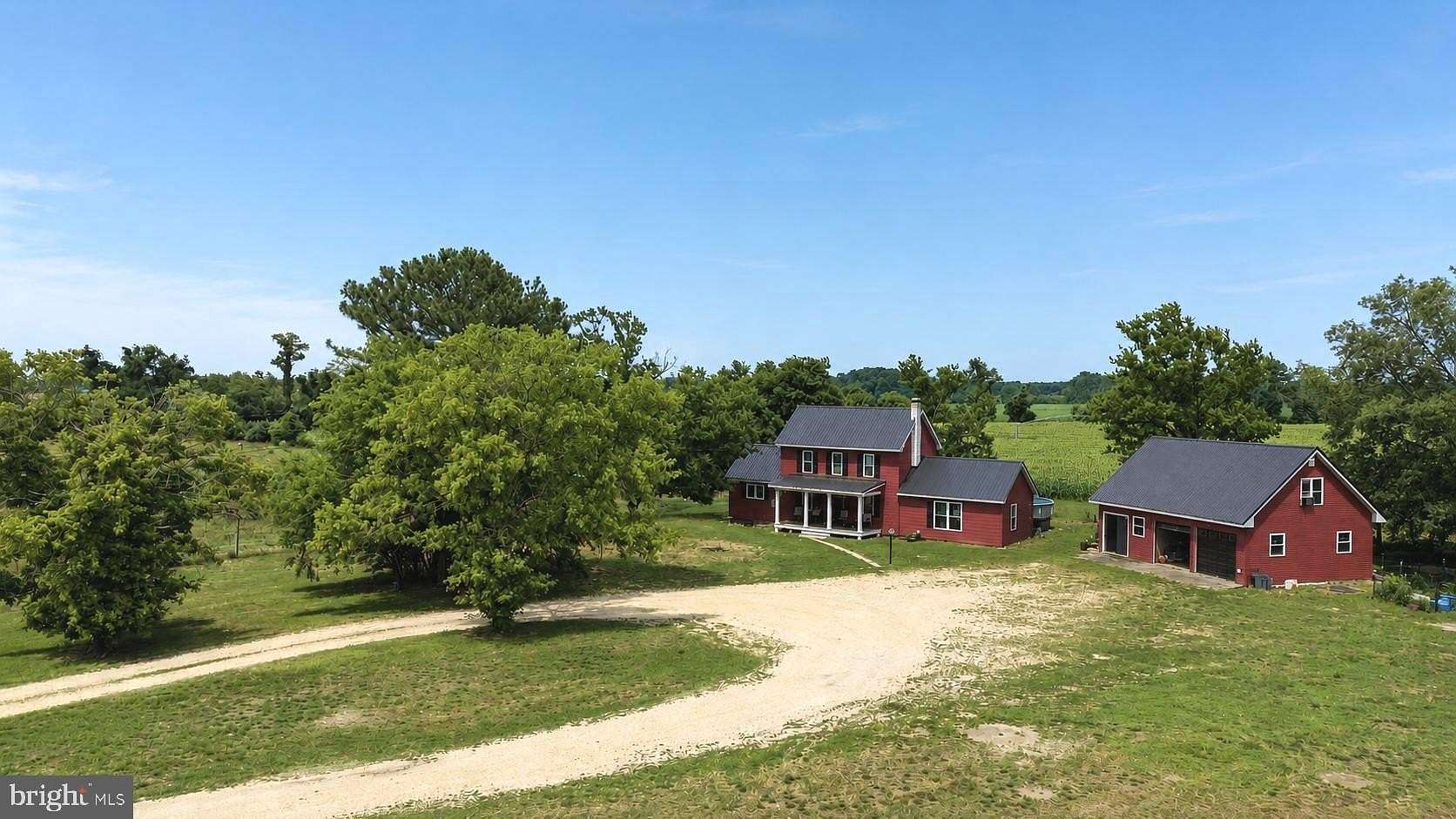 5.47 Acres of Land with Home for Sale in Rhodesdale, Maryland