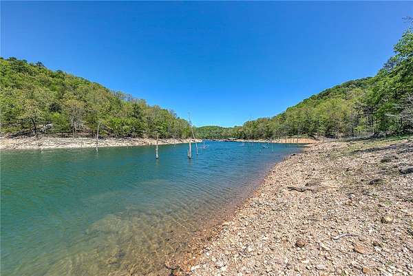 1.27 Acres of Land for Sale in Eureka Springs, Arkansas