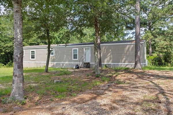 19.5 Acres of Recreational Land with Home for Sale in Sumrall, Mississippi