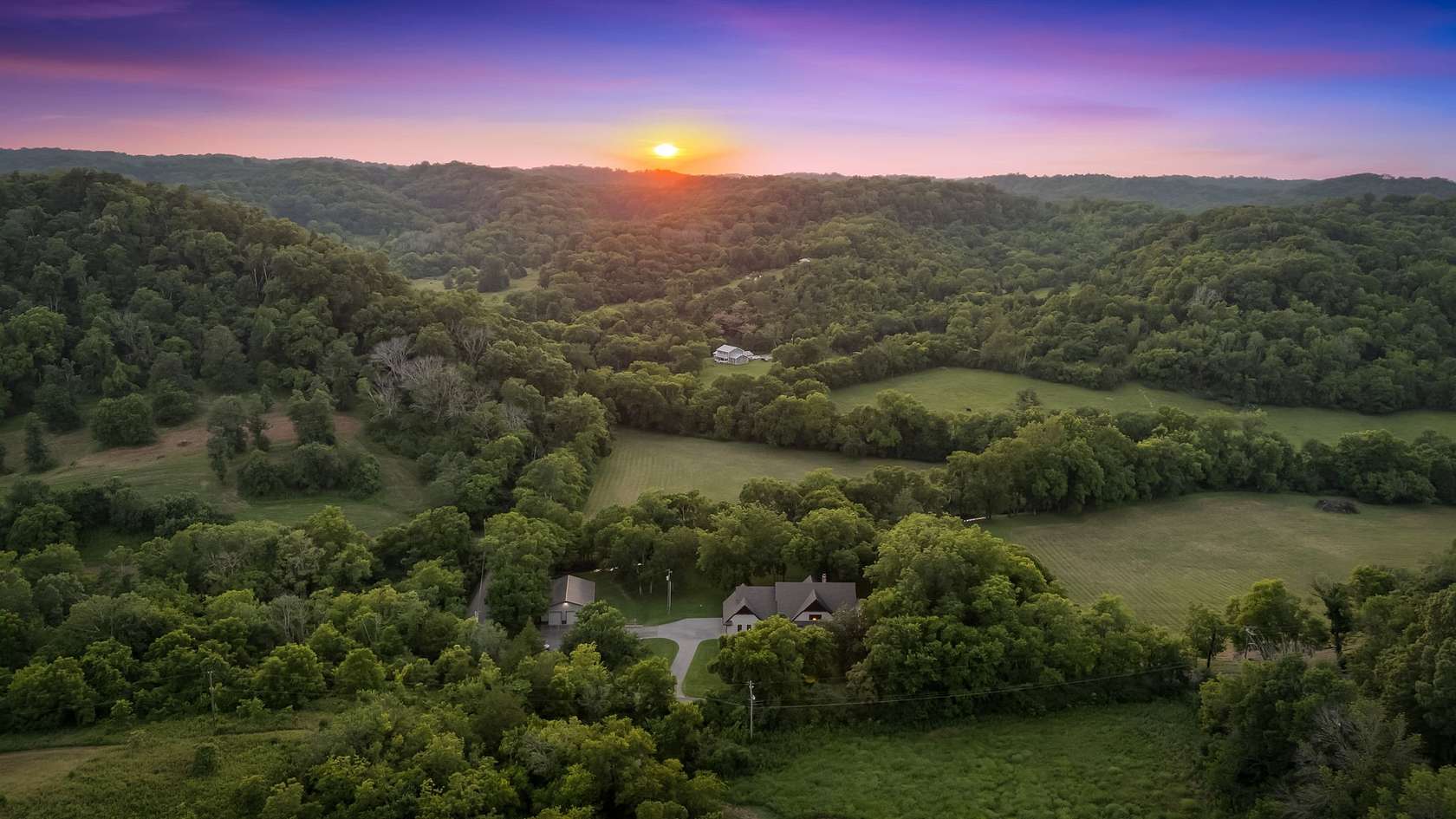 19.5 Acres of Land with Home for Sale in Nashville, Tennessee