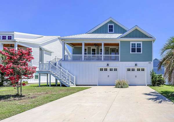 17 Acres of Land with Home for Sale in Murrells Inlet, South Carolina