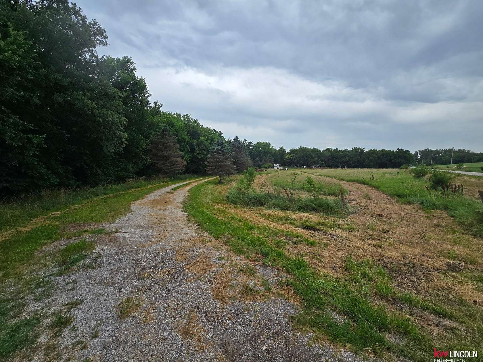 8 Acres of Land with Home for Sale in Fort Calhoun, Nebraska