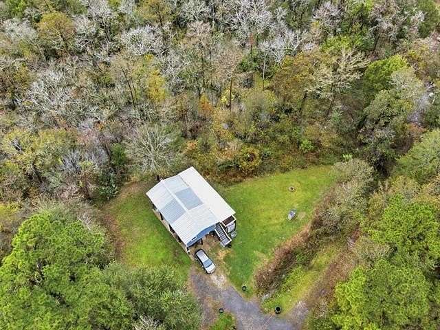 1.6 Acres of Improved Residential Land for Sale in Orange, Texas