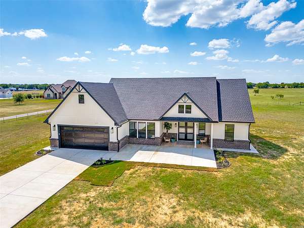 1.79 Acres of Land with Home for Sale in Ennis, Texas