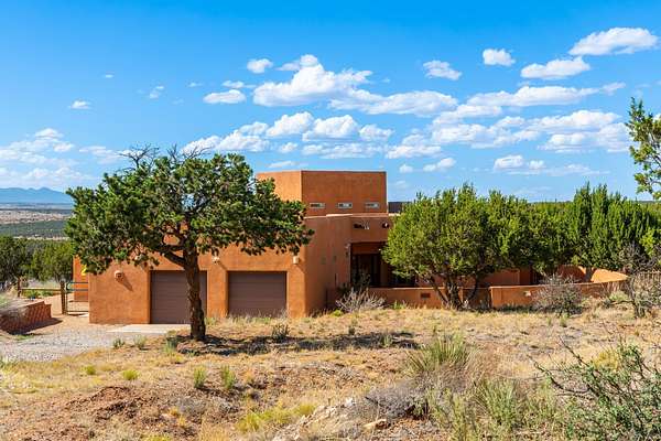 20 Acres of Land with Home for Sale in Mountainair, New Mexico