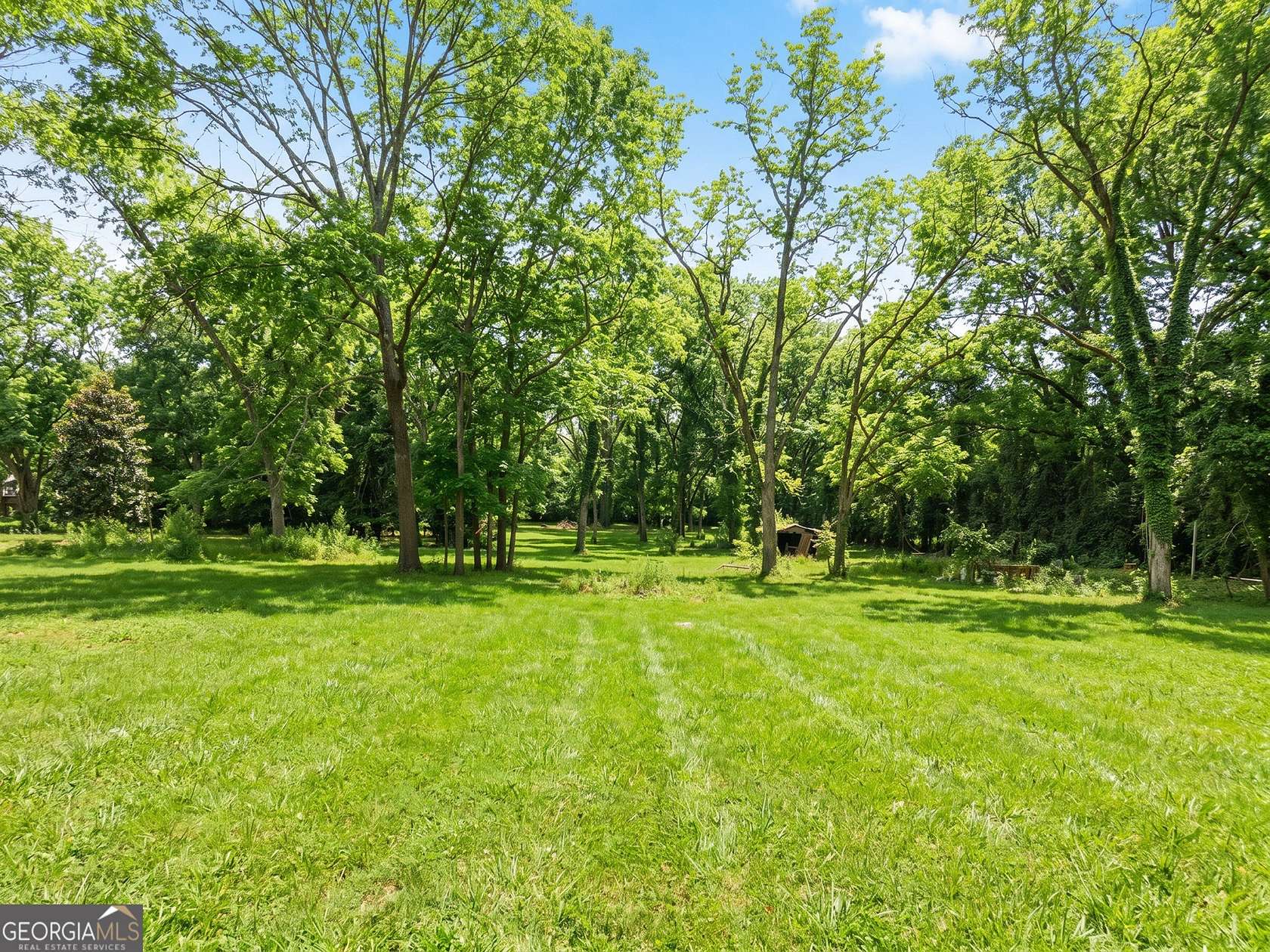 1 Acre of Residential Land for Sale in Madison, Georgia