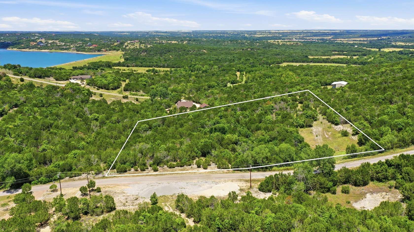 6 Acres of Land for Sale in Bluff Dale, Texas