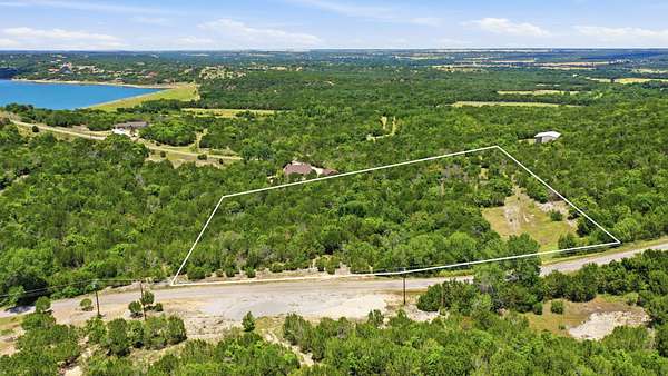 6 Acres of Land for Sale in Bluff Dale, Texas