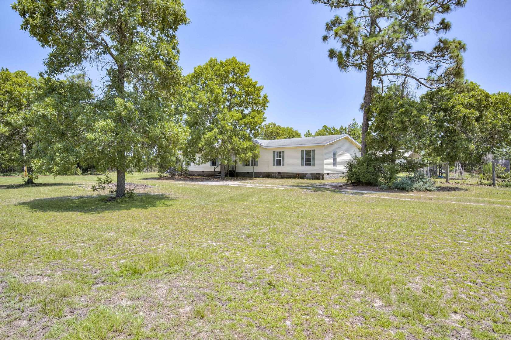21.7 Acres of Land with Home for Sale in Wagener, South Carolina