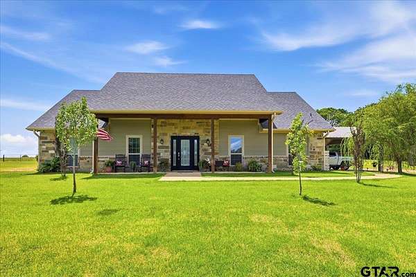 2 Acres of Land with Home for Sale in Malakoff, Texas