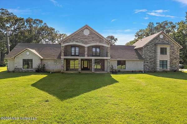 3.2 Acres of Land with Home for Sale in Madison, Mississippi