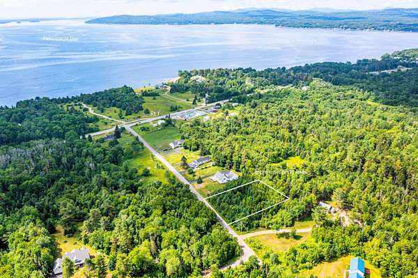 1 Acre of Residential Land for Sale in Searsport, Maine