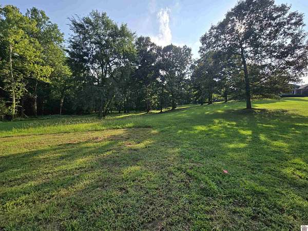 1.44 Acres of Residential Land for Sale in Benton, Kentucky
