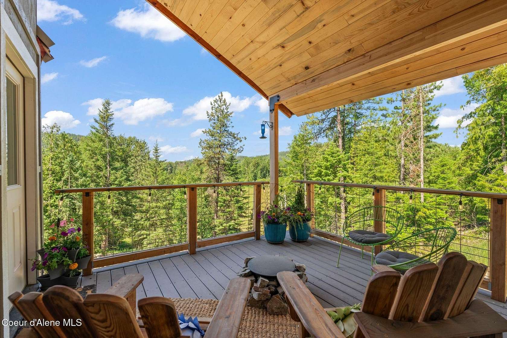 3.3 Acres of Land with Home for Sale in Sandpoint, Idaho
