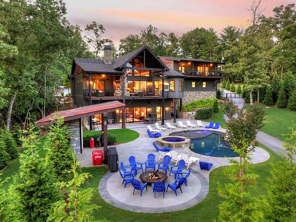 1.5 Acres of Land with Home for Sale in Blue Ridge, Georgia