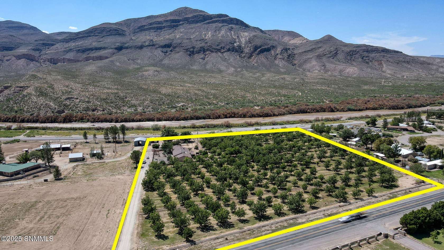 7.58 Acres of Land with Home for Sale in Las Cruces, New Mexico