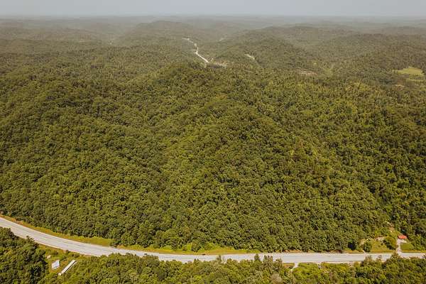 15.5 Acres of Land for Sale in Vancleve, Kentucky