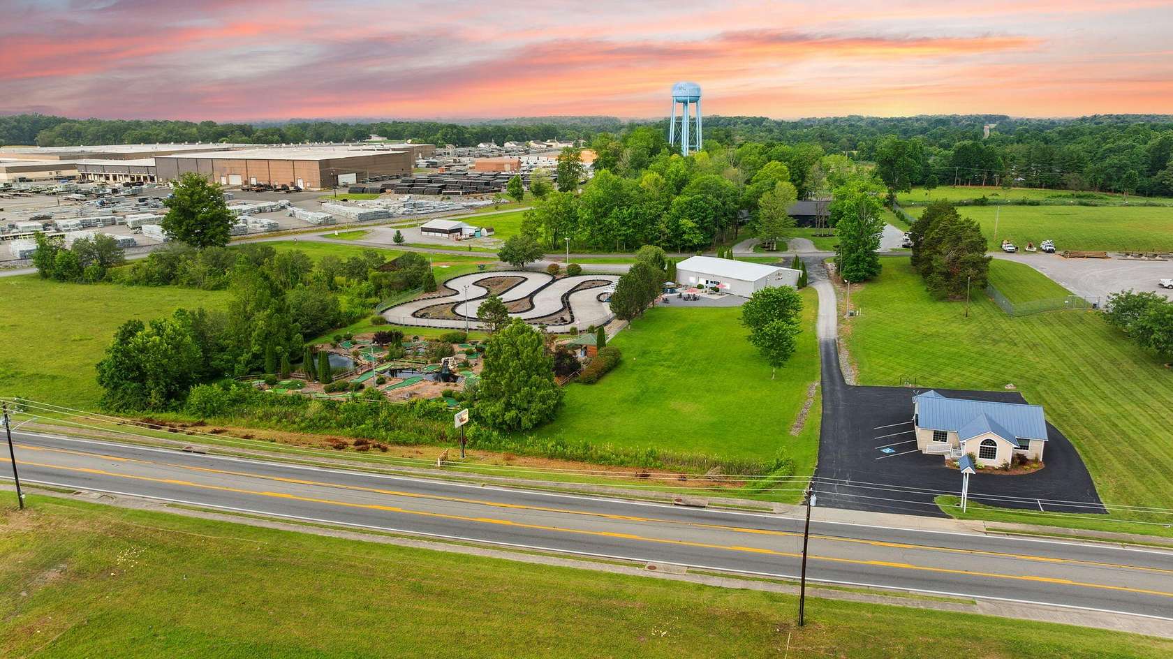 3.39 Acres of Improved Commercial Land for Lease in Jamestown, Kentucky