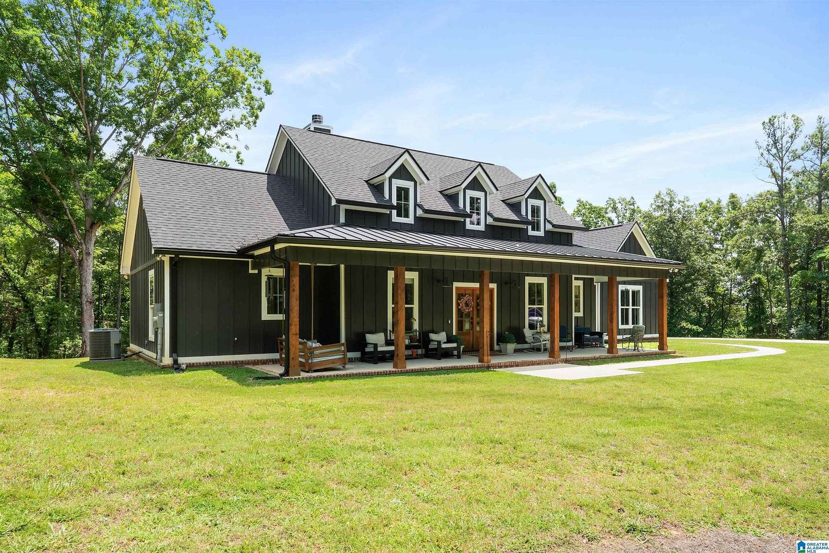 6 Acres of Land with Home for Sale in Columbiana, Alabama