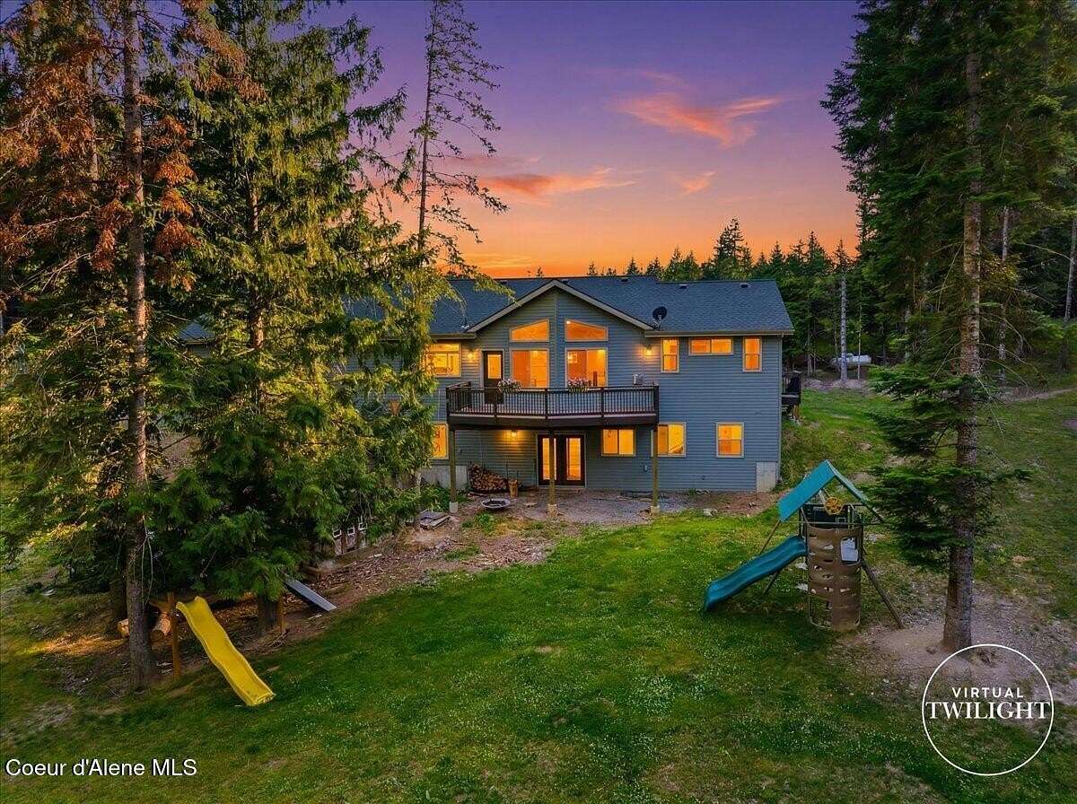 15 Acres of Land with Home for Sale in Cataldo, Idaho