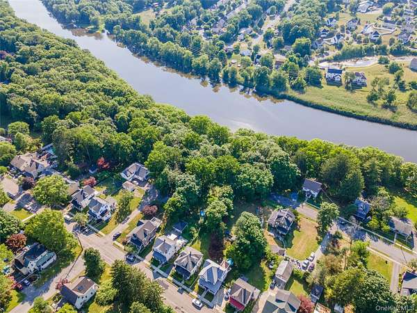 0.94 Acres of Residential Land for Sale in Walden, New York