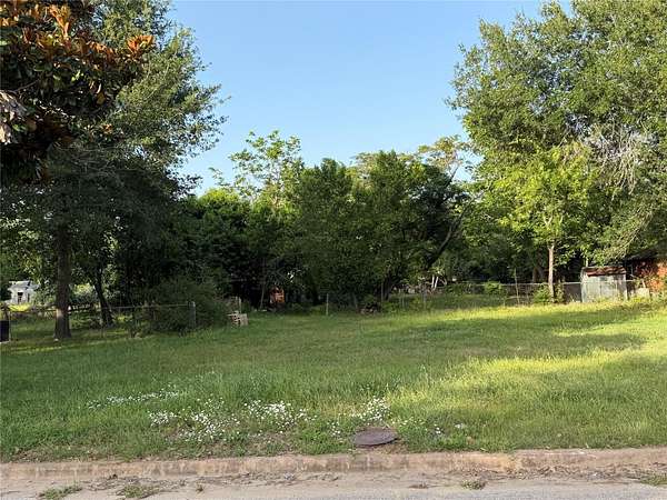 0.55 Acres of Residential Land for Sale in Rockdale, Texas