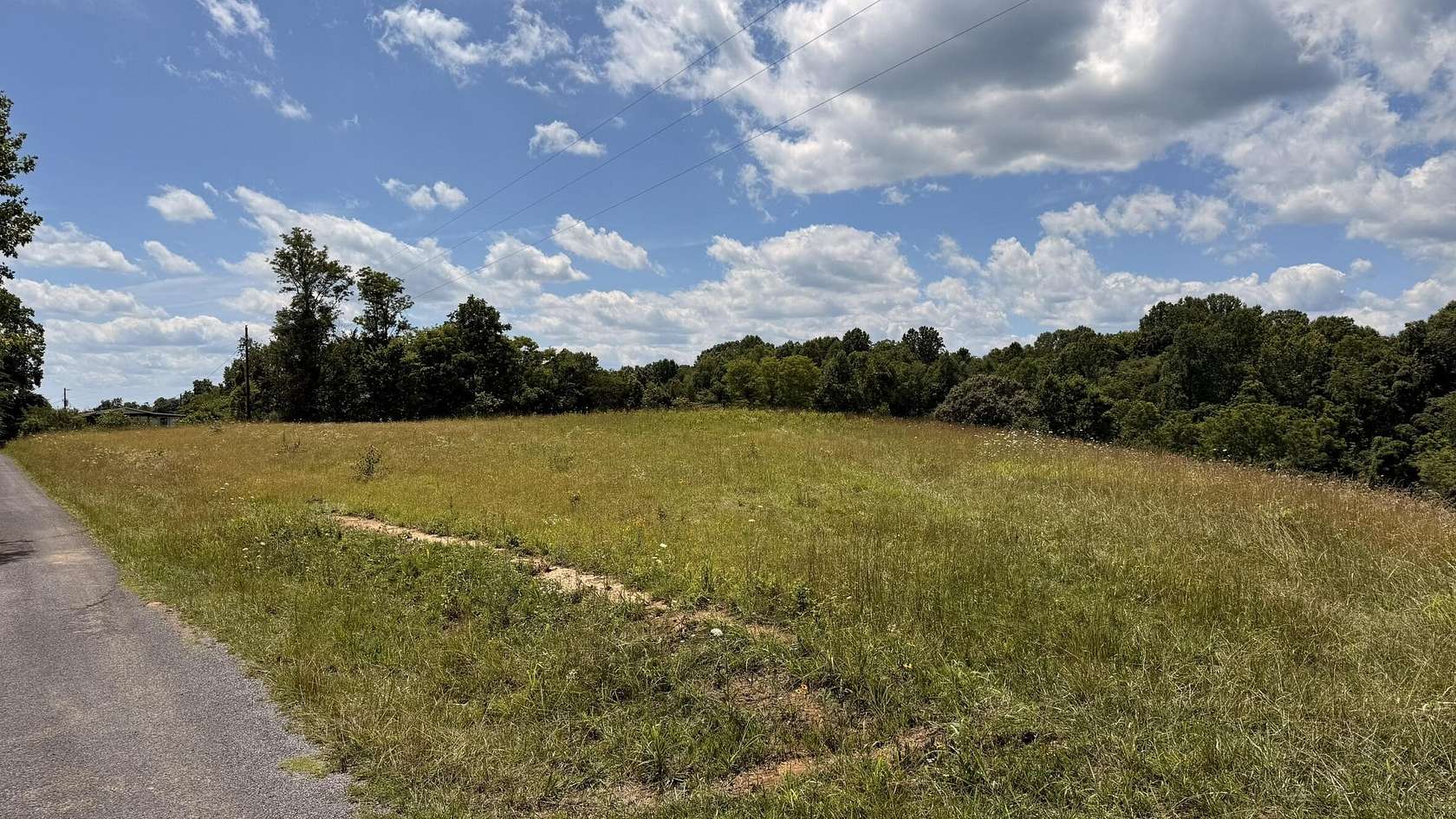 5.6 Acres of Residential Land for Sale in Bulls Gap, Tennessee