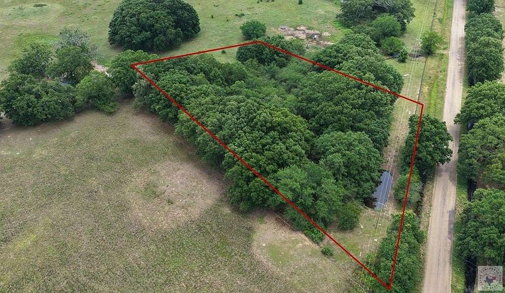 2 Acres of Residential Land for Sale in Talco, Texas