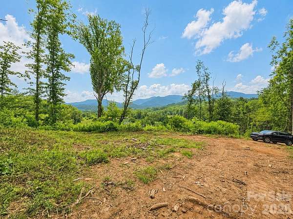 5.59 Acres of Residential Land for Sale in Waynesville, North Carolina