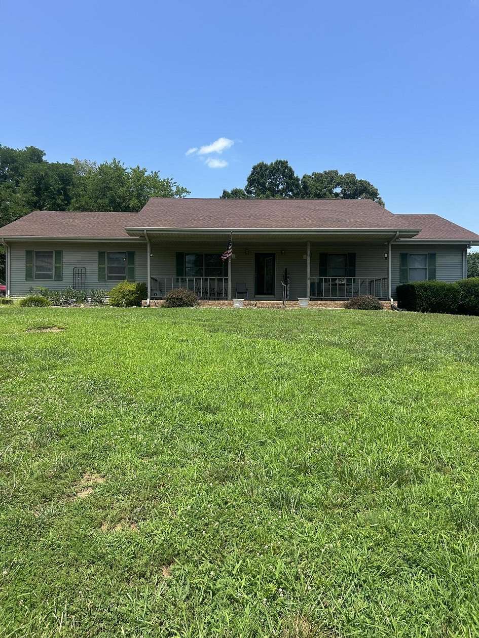 2 Acres of Land with Home for Sale in Cadiz, Kentucky
