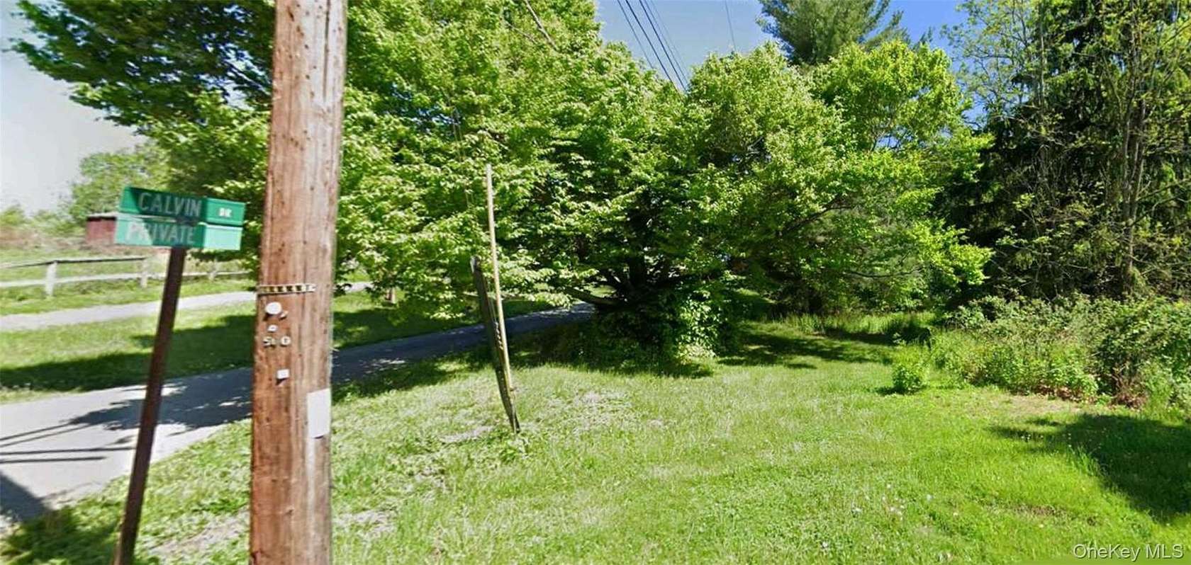 0.93 Acres of Residential Land for Sale in Marlboro, New York