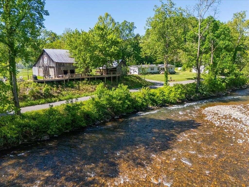 20 Acres of Land for Sale in Abingdon, Virginia