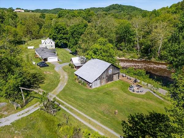 25 Acres of Land for Sale in Abingdon, Virginia