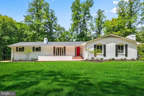 6 Acres of Land with Home for Sale in Fredericksburg, Virginia