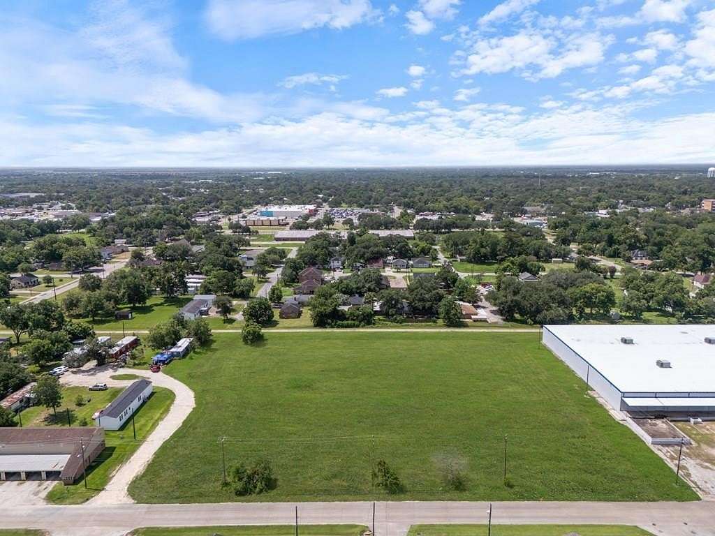 2.2 Acres of Land for Sale in Bay City, Texas