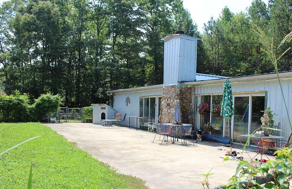 8.13 Acres of Land for Sale in Ashland, Alabama