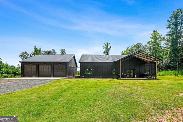 10 Acres of Land with Home for Sale in Jackson, Georgia