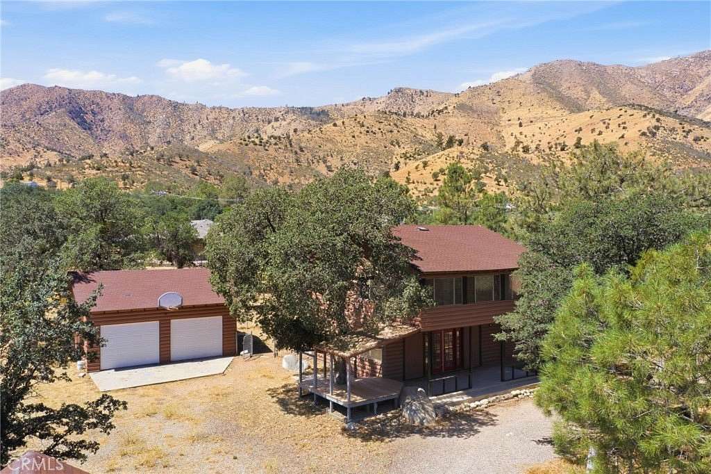 2.55 Acres of Land with Home for Sale in Lake Isabella, California