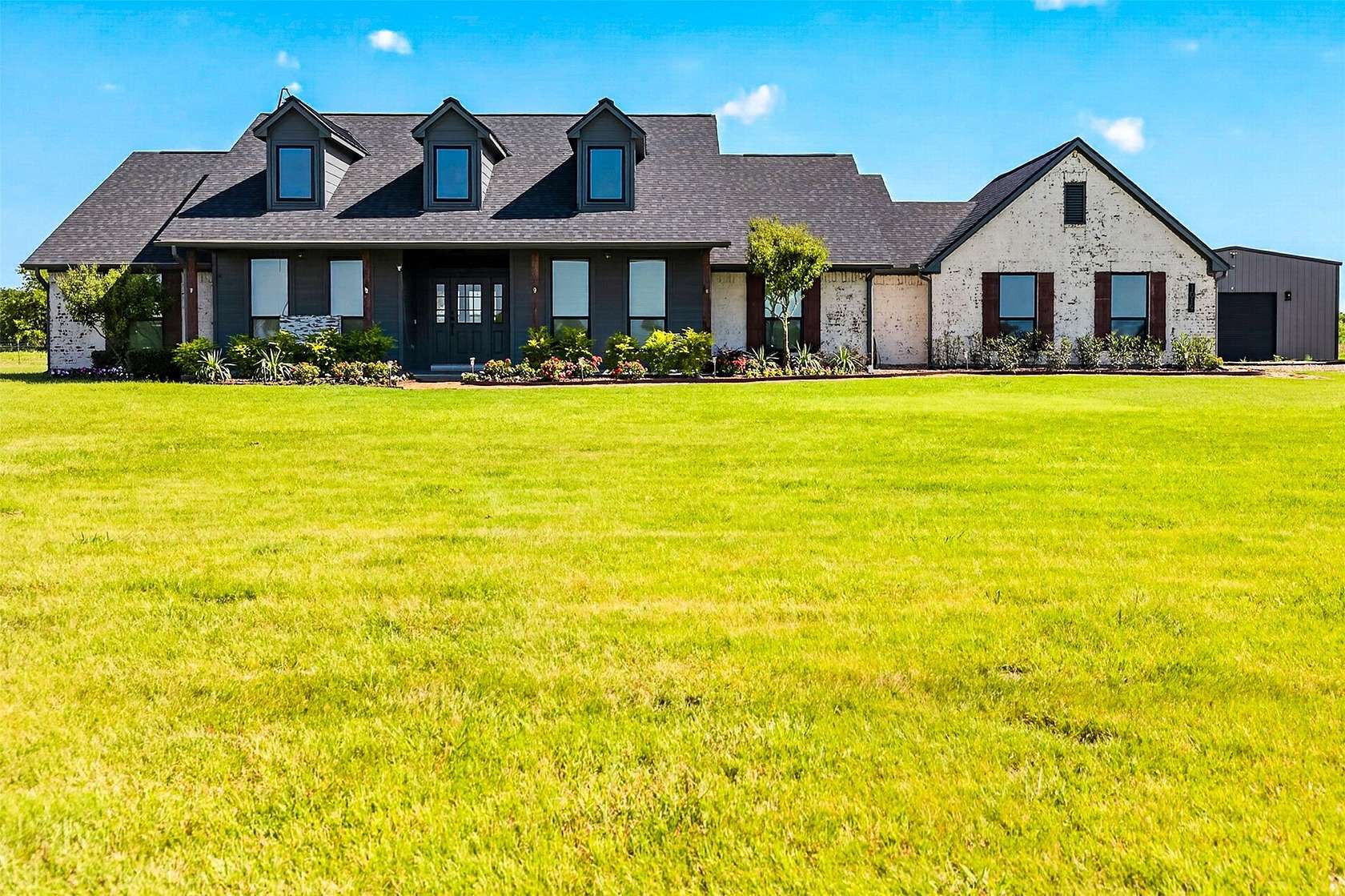 4.25 Acres of Land with Home for Sale in Tioga, Texas