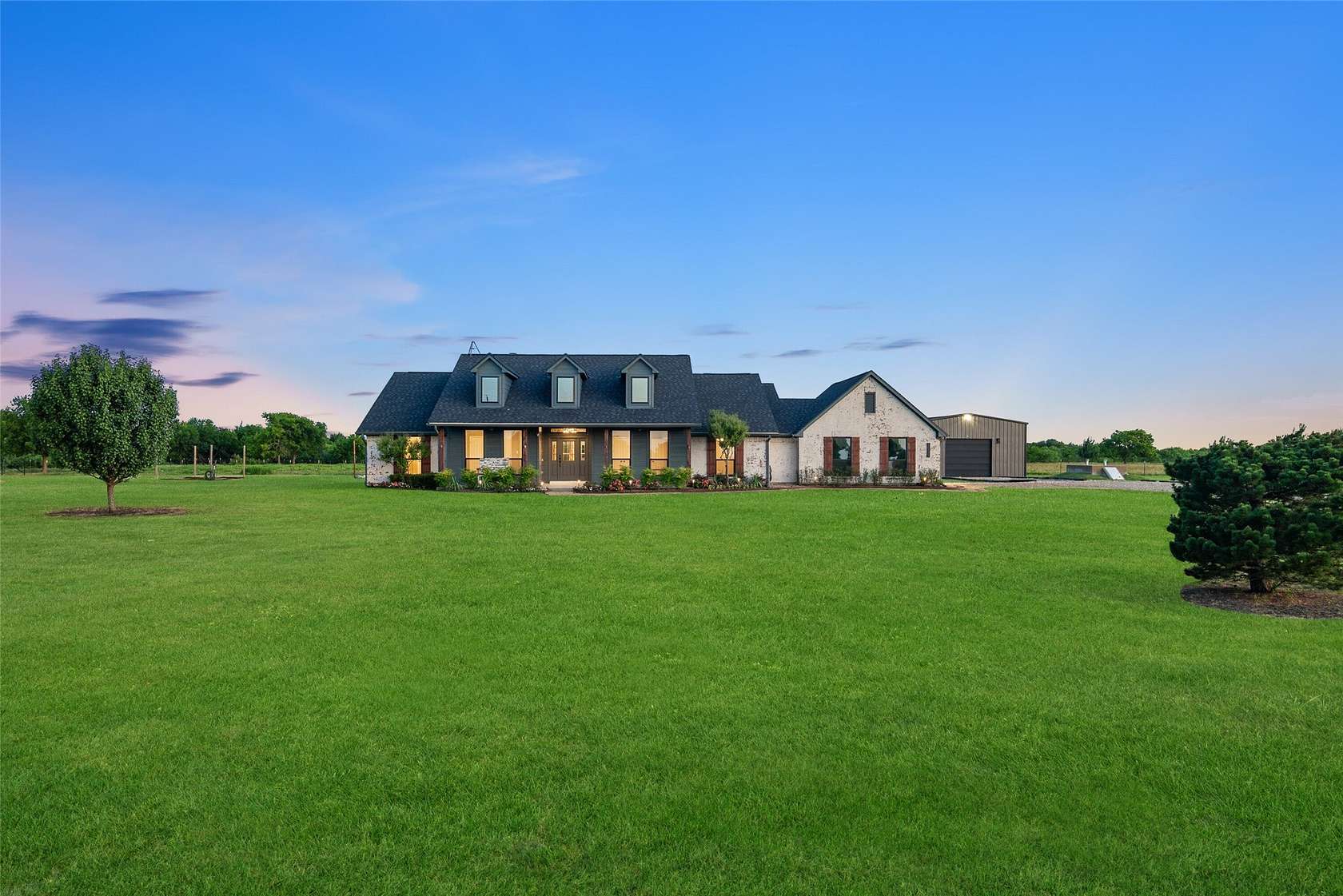 4.25 Acres of Land with Home for Sale in Tioga, Texas