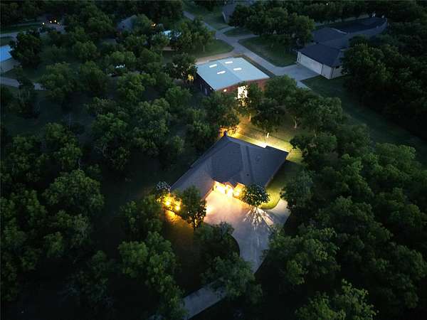2.62 Acres of Land with Home for Sale in Granbury, Texas