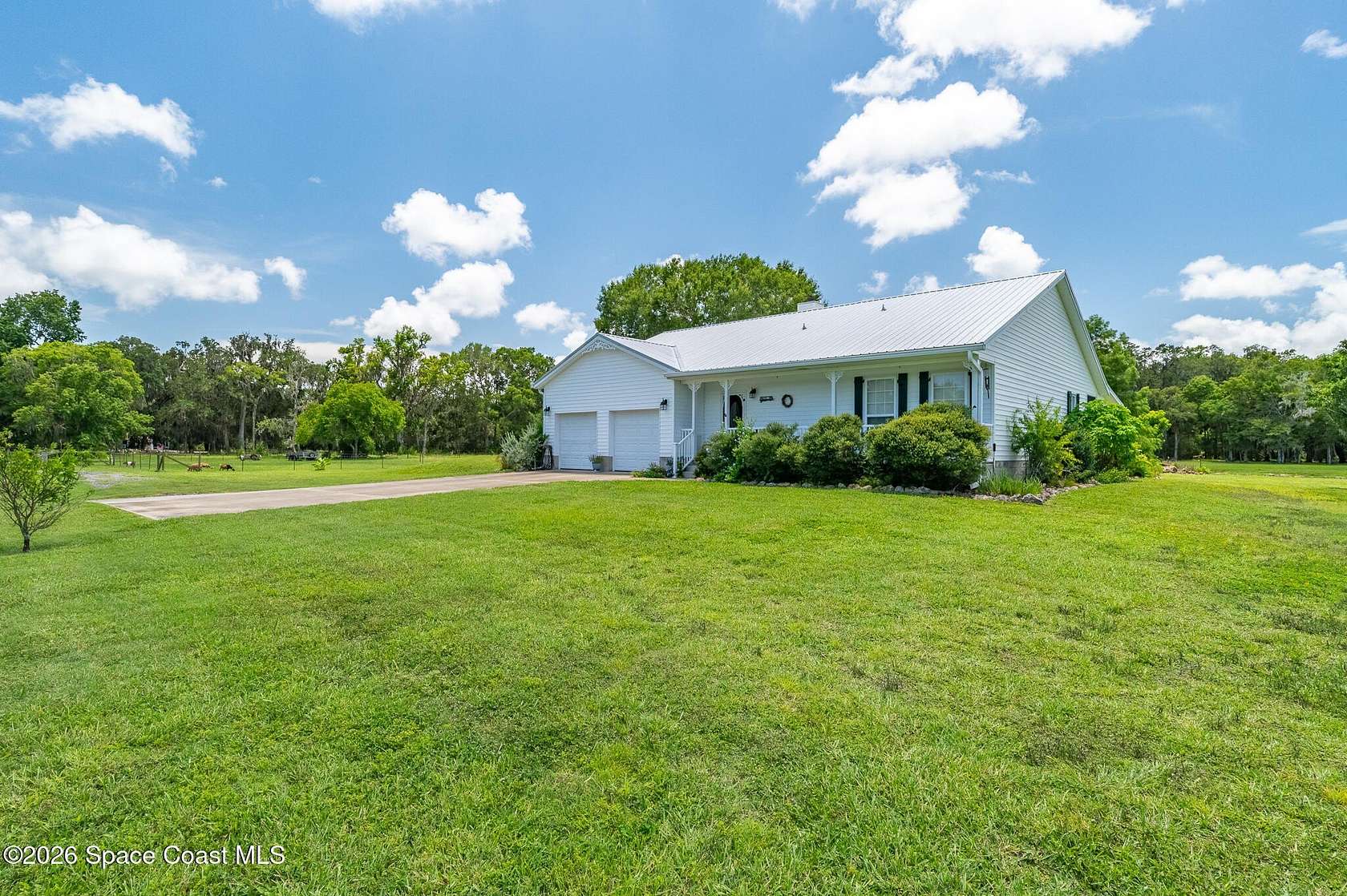 30 Acres of Land with Home for Sale in Oak Hill, Florida