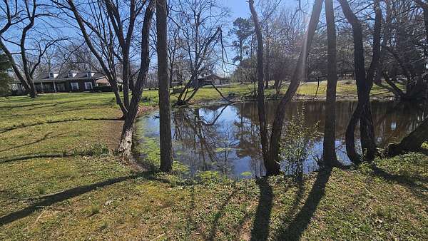 5.36 Acres of Land with Home for Sale in Greenbrier, Tennessee
