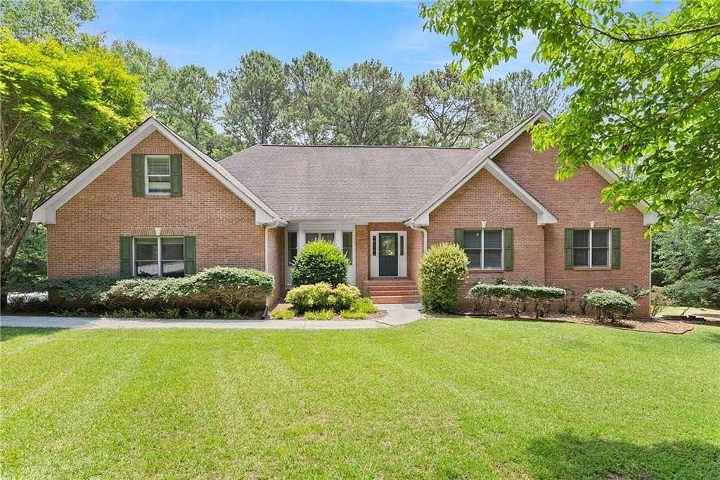 5 Acres of Land with Home for Sale in Dacula, Georgia