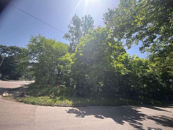 0.26 Acres of Land for Sale in Kalamazoo, Michigan