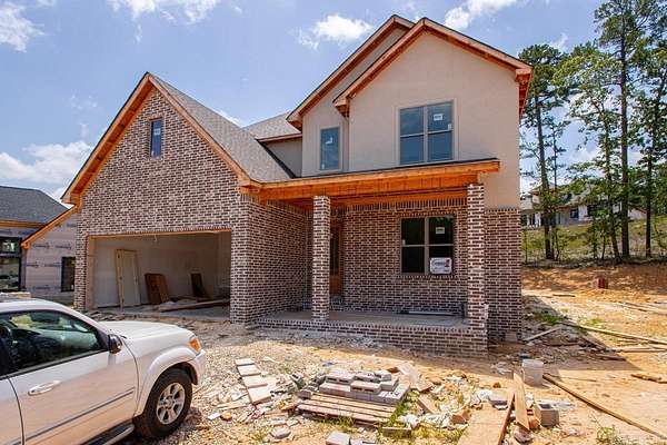 225 Acres of Land with Home for Sale in Little Rock, Arkansas