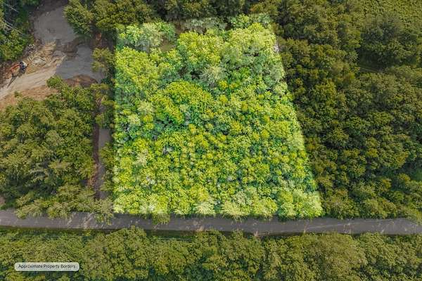 1.46 Acres of Residential Land for Sale in Warren, Maine